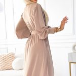 536-2 FIORELLA Langes Kleid mit breitem Gürtel und Ausschnitt - Beige-5