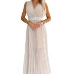 546-1 Plissiertes Kleid mit breitem Gürtel und Ausschnitt – Beige-7