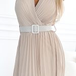 546-1 Plissiertes Kleid mit breitem Gürtel und Ausschnitt – Beige-6